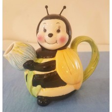 Honey Bee Teapot